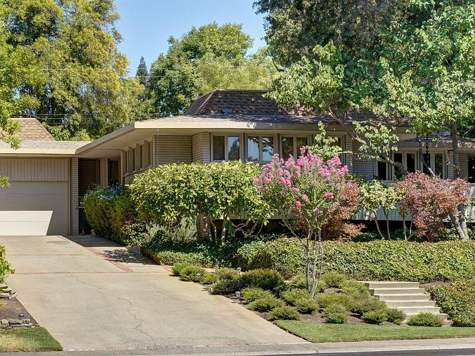1st image of 3343 American River Dr