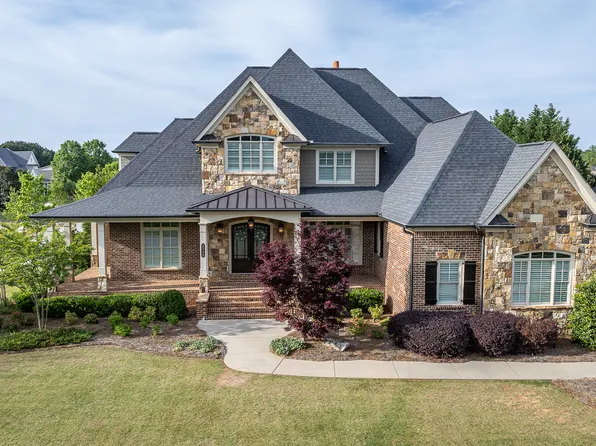 2000 Longwood Park, Statham, GA 30666