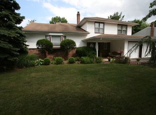 95 New Brook Ln, Springfield, NJ 07081