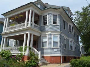 29 Laura St #1, Providence, RI 02907