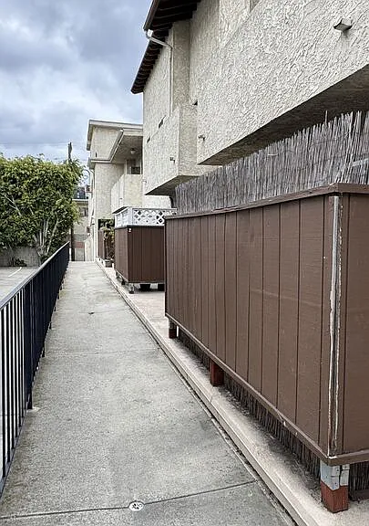 3744 Delmas Ter #6 — Photo 2