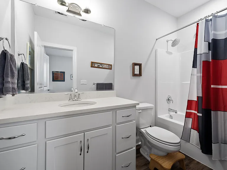 4260 Longleaf Pl — Photo 23