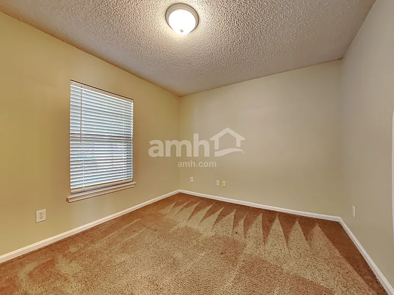9261 Redtail Dr — Photo 13