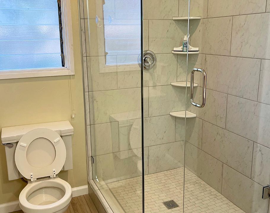 2nd image of 5552 Dorothy Dr