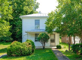 67 Woodlee Rd, Staunton, VA 24401