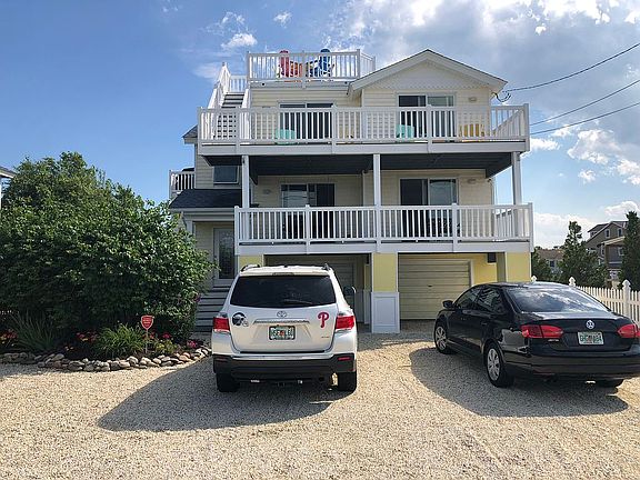 3rd image of 86 Arnold Blvd