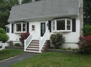 55 Wollaston St, Lowell, MA 01852