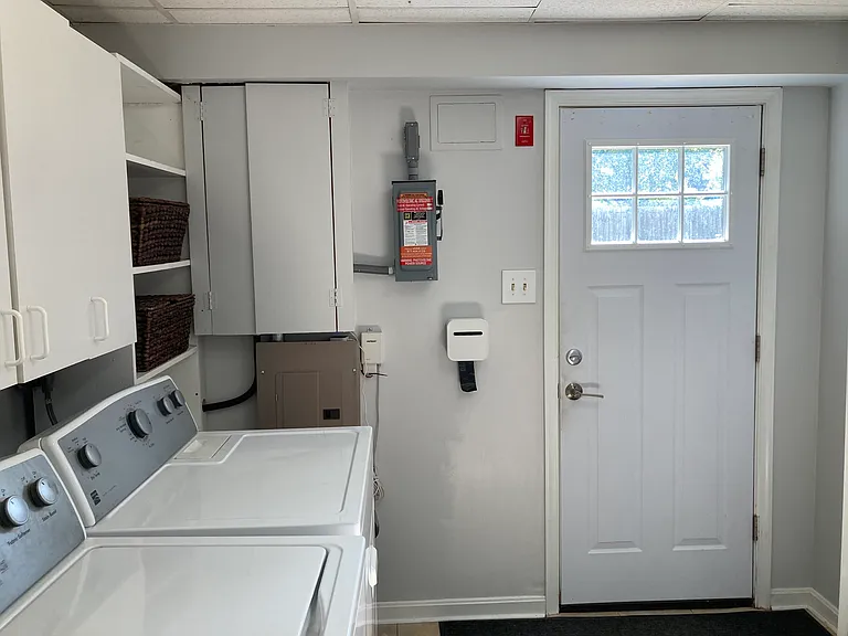 3637 Valley Rd — Photo 40