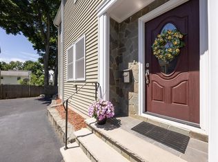 88 Clark St #88, Dedham, MA 02026