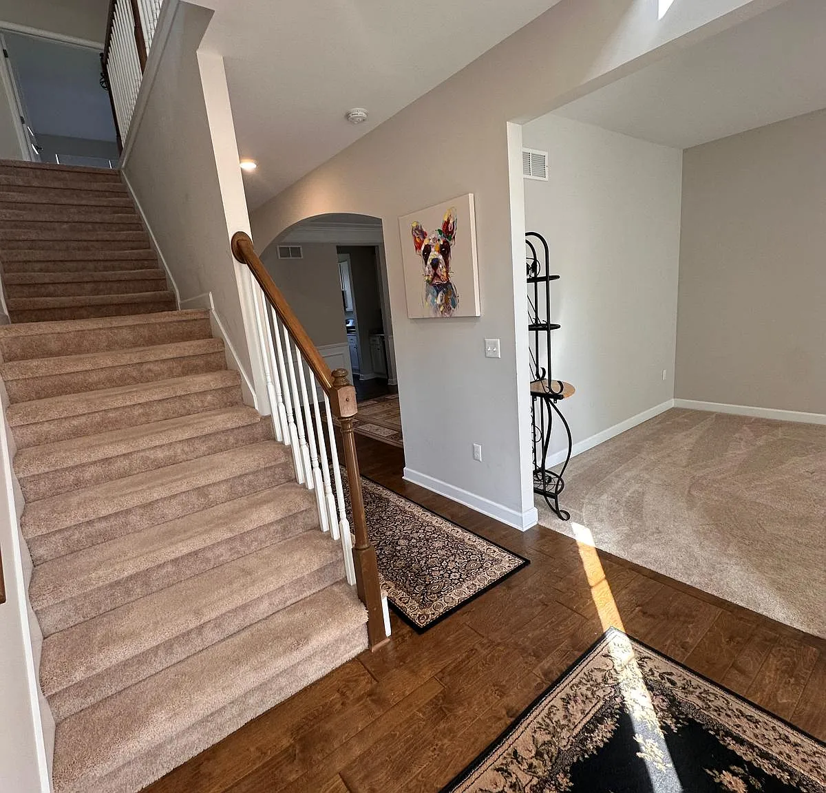 3 bed, 2.5 bath, 2611 sqft, $3,200 — Photo 4