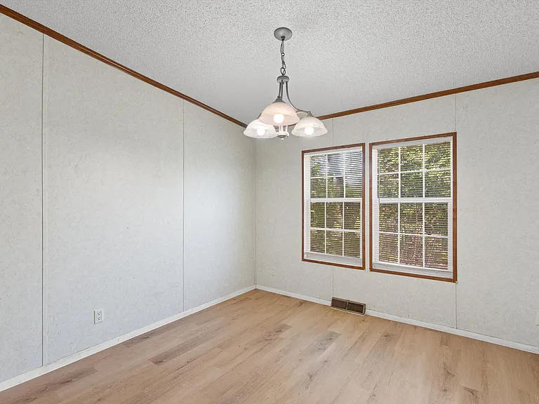 24609 Sheep Hollow Trl — Photo 12