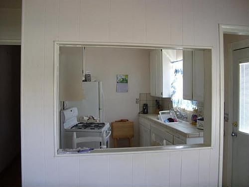 4th image of 9152 Los Angeles St