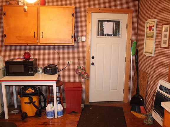 4th image of 3057 Valley Fork Rd