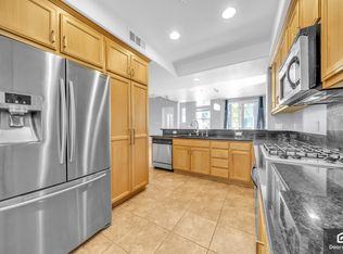 955 Pavilion Loop, San Jose, CA 95112