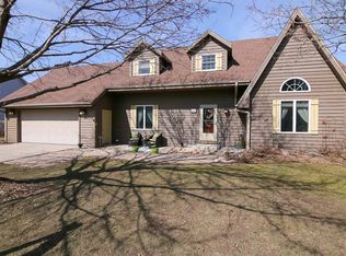 638 Poplar Way, Verona, WI 53593