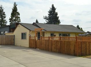 609 W N St, Springfield, OR 97477