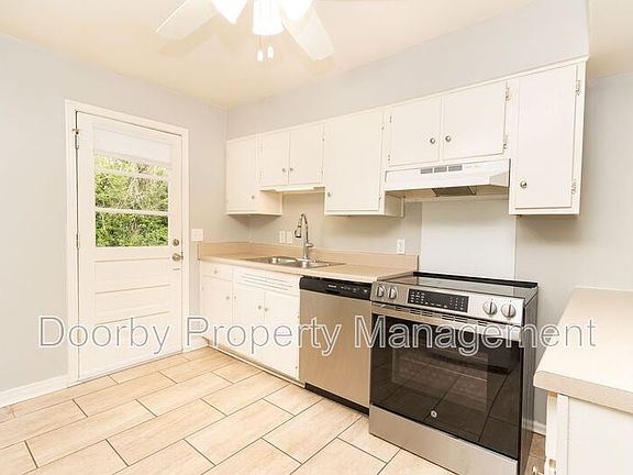 5th image of 4134 Bennett Rd #A