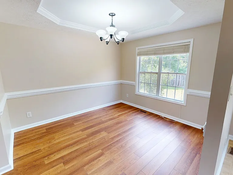 4920 Headwind Dr — Photo 4