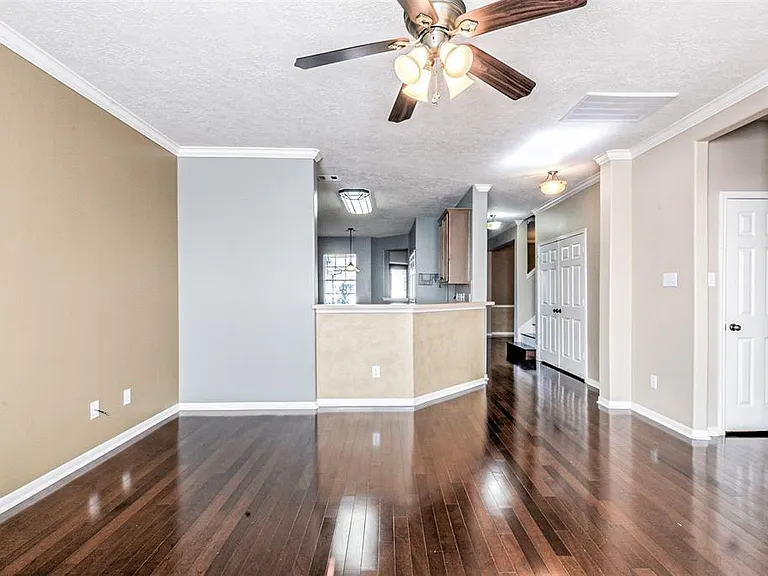 4634 Arbor Ln — Photo 15