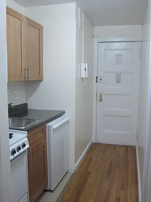 Rented by City & Suburban | media 8
