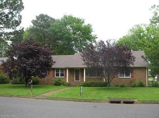 4608 Red Coat Rd, Virginia Beach, VA 23455