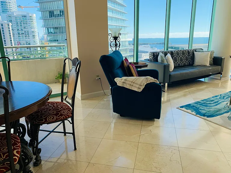 3400 SW 27th Ave #1001 — Photo 26