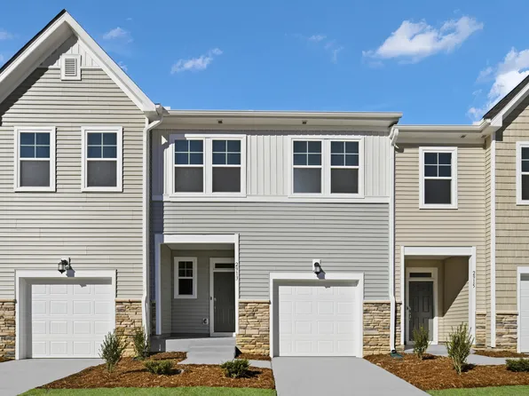 2913 Hickory Field Dr, Raleigh, NC 27616