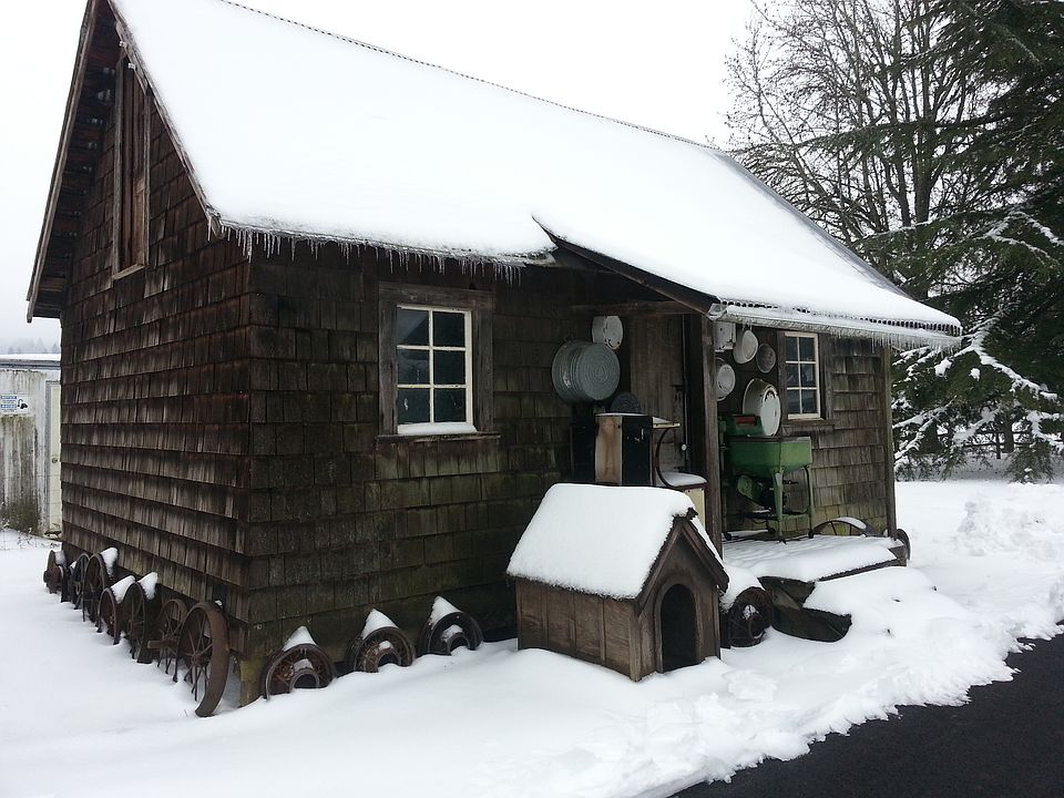 2nd image of 15136 S Beaton Rd
