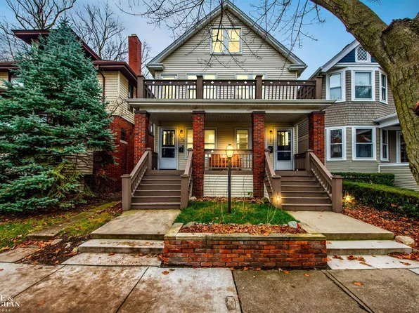 1105-1107 Lakepointe St, Grosse Pointe Park, MI 48230