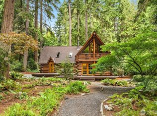14701 Sunrise Dr NE, Bainbridge Island, WA 98110
