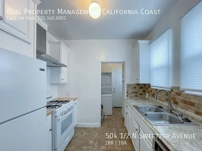 504 1/2 N Sweetzer Ave — Photo 3