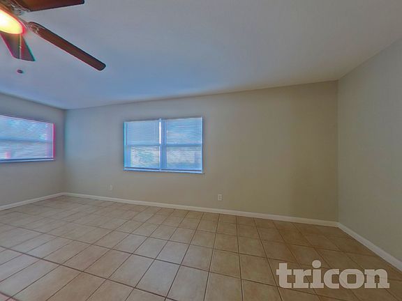 4th image of 1337 Hamlin Dr