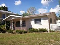 1st image of 215 21st Ave N