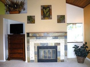 2415 Holcomb Ave, Des Moines, IA 50310