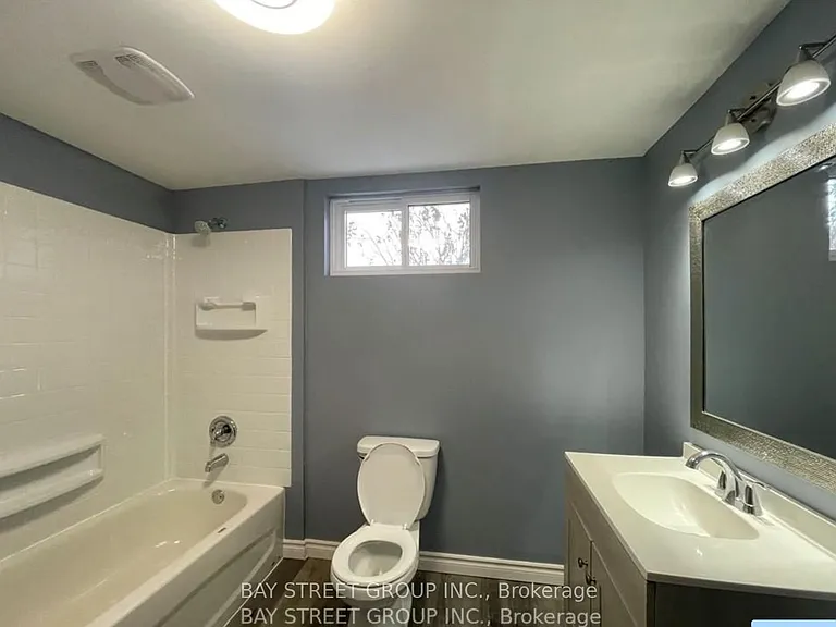 6852 Hagar Ave — Photo 14