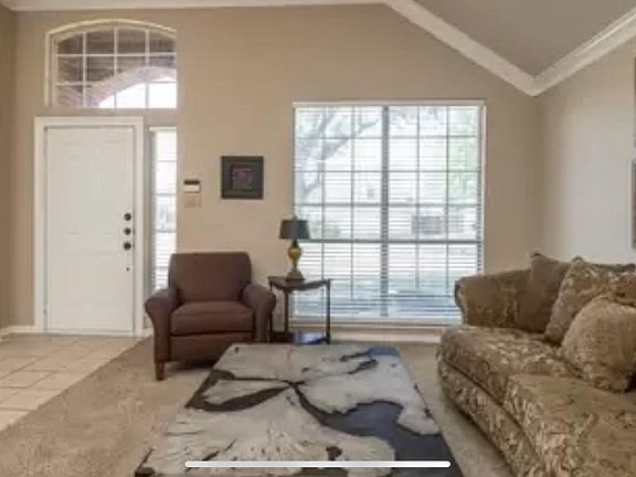 5th image of 116 Silver Rock Dr