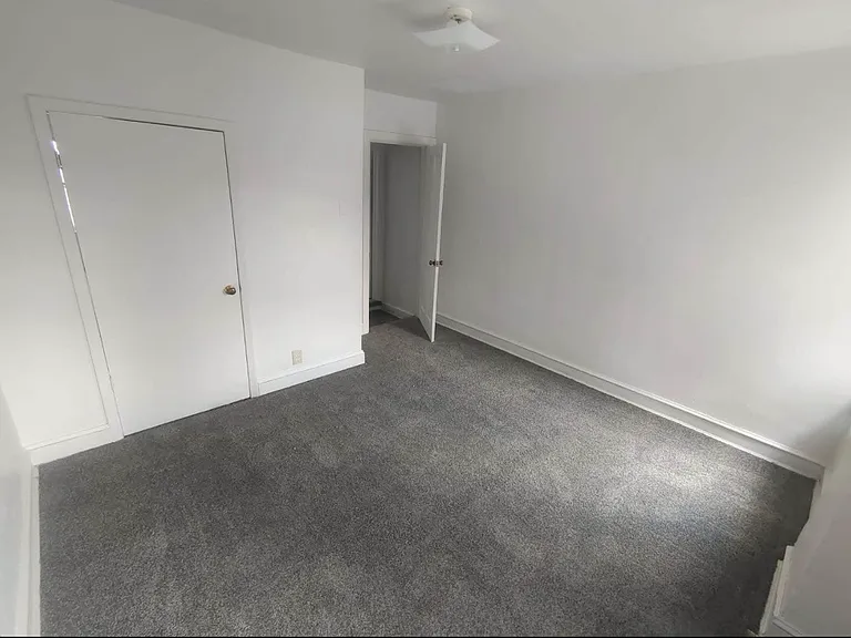 1124 Beech St — Photo 10