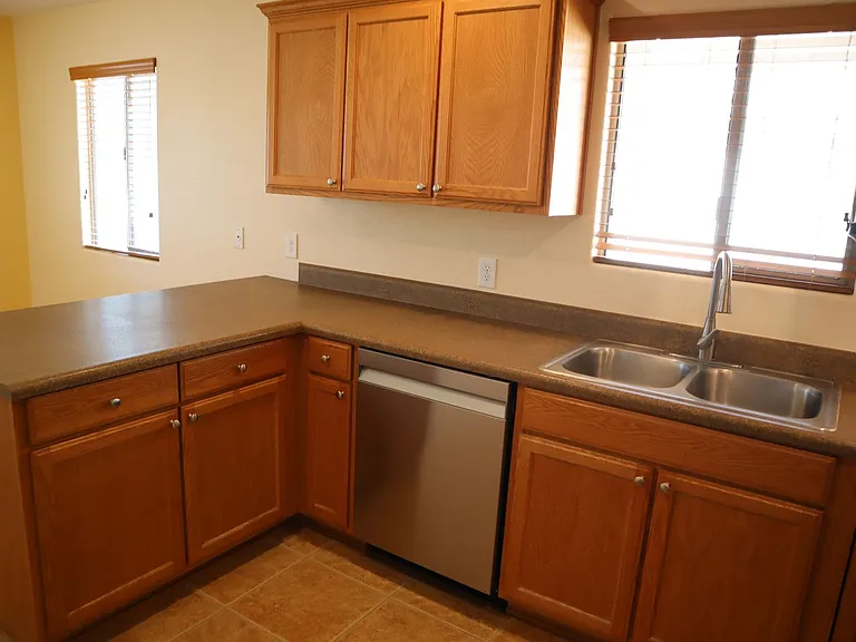 4529 Big Bend St — Photo 11
