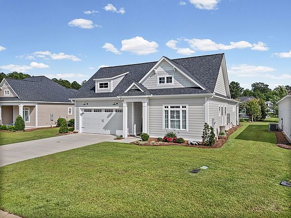 2nd image of 138 Oakside Cir