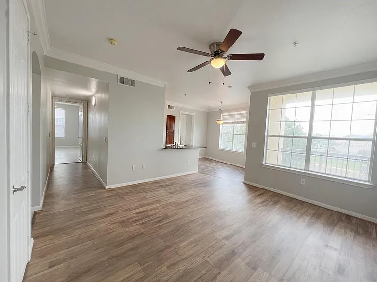 7575 Kirby Dr #2214 — Photo 4