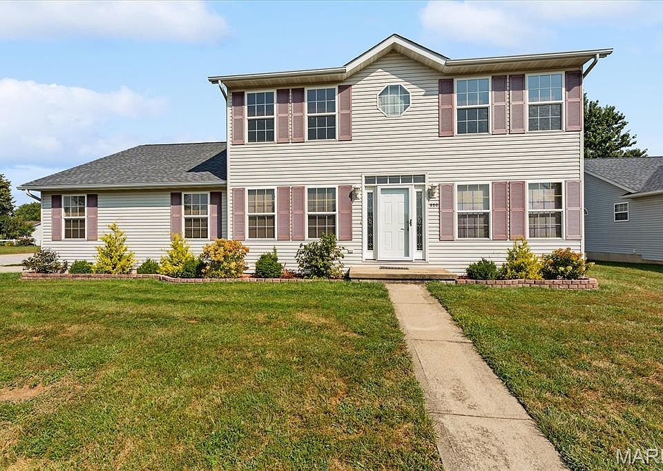 1st image of 950 Whitechapel Dr