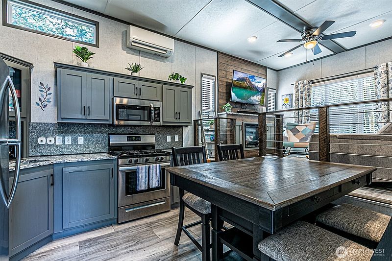 2nd image of 1546 Reservation Road SE #75