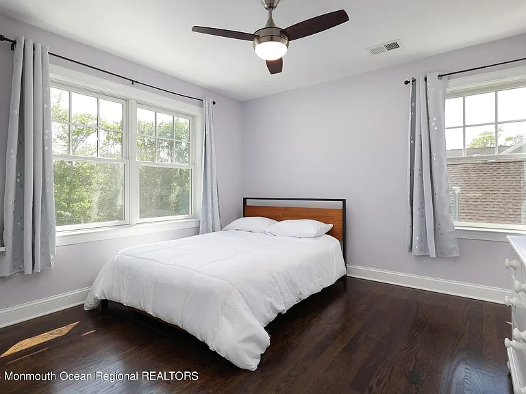 155 Osborne Ave — Photo 18