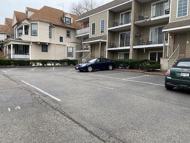 1st image of 63 Kensington Ave APT A