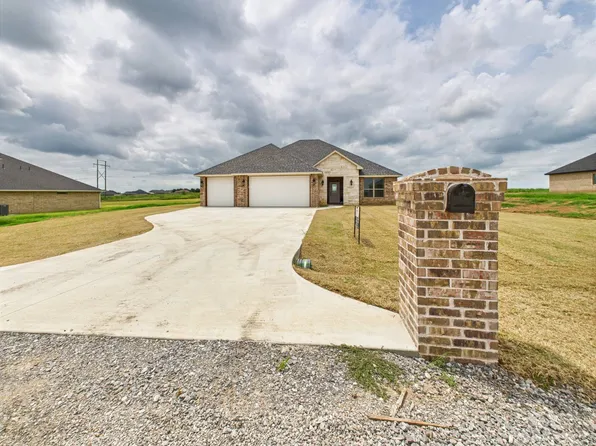 4255 Peak Ln, Elgin, OK 73538