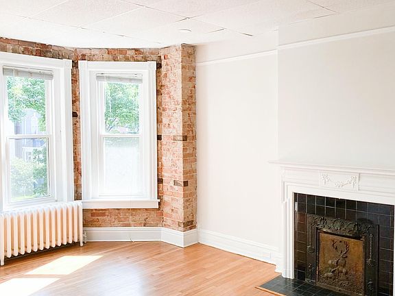 2nd image of 2519 Grove Ave #2