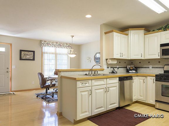 3rd image of 313 N Shoreside Dr #1