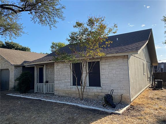 2nd image of 1611 Onion Creek Village Dr #B