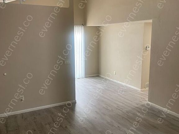5th image of 1733 Dunkirk Ct