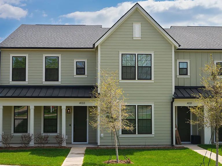HARMON Jefferson Village by Crescent Communities — Photo 36